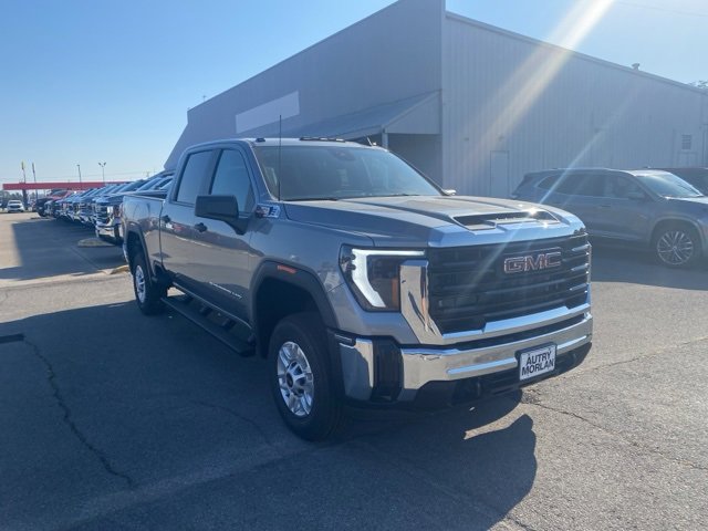 New 2025 GMC Sierra 2500 Pro image 8