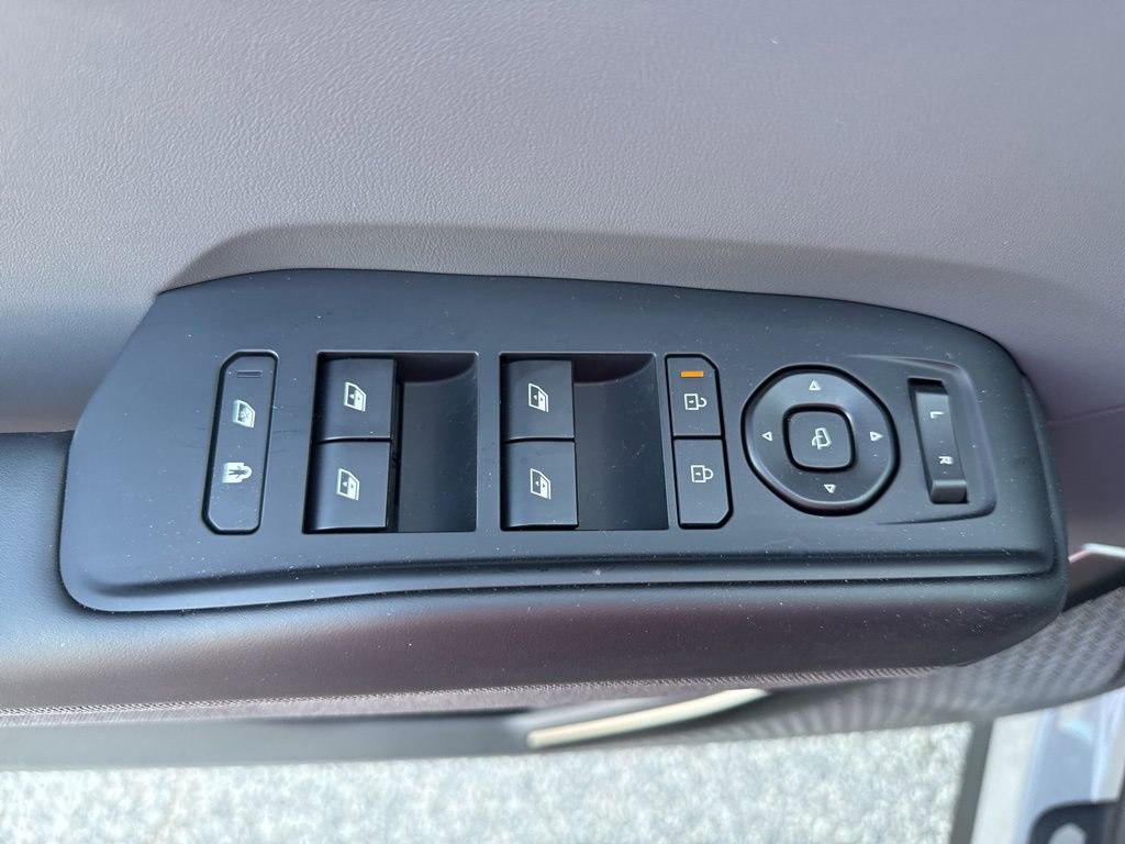 New 2026 Kia EV9 Land image 10