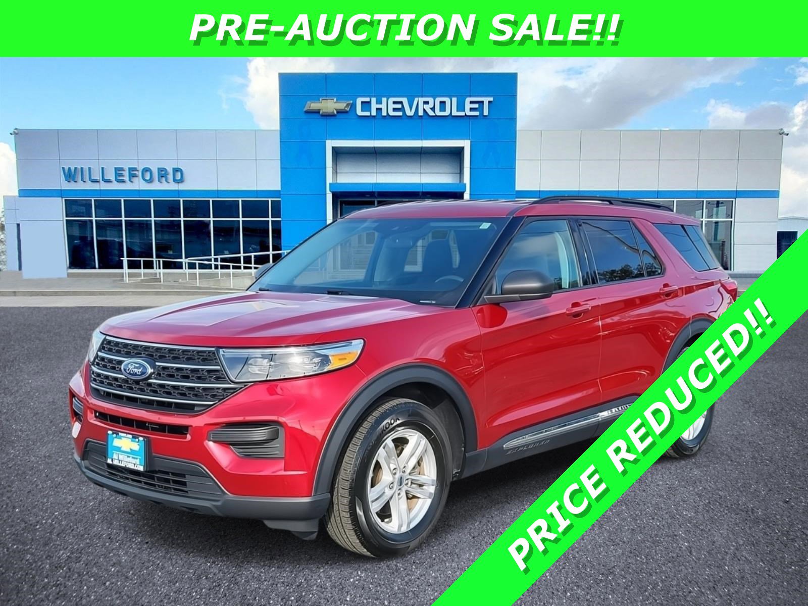 Used 2023 Ford Explorer XLT image 1
