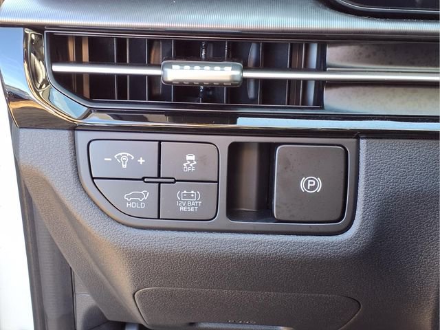 New 2026 Kia Sportage EX image 11