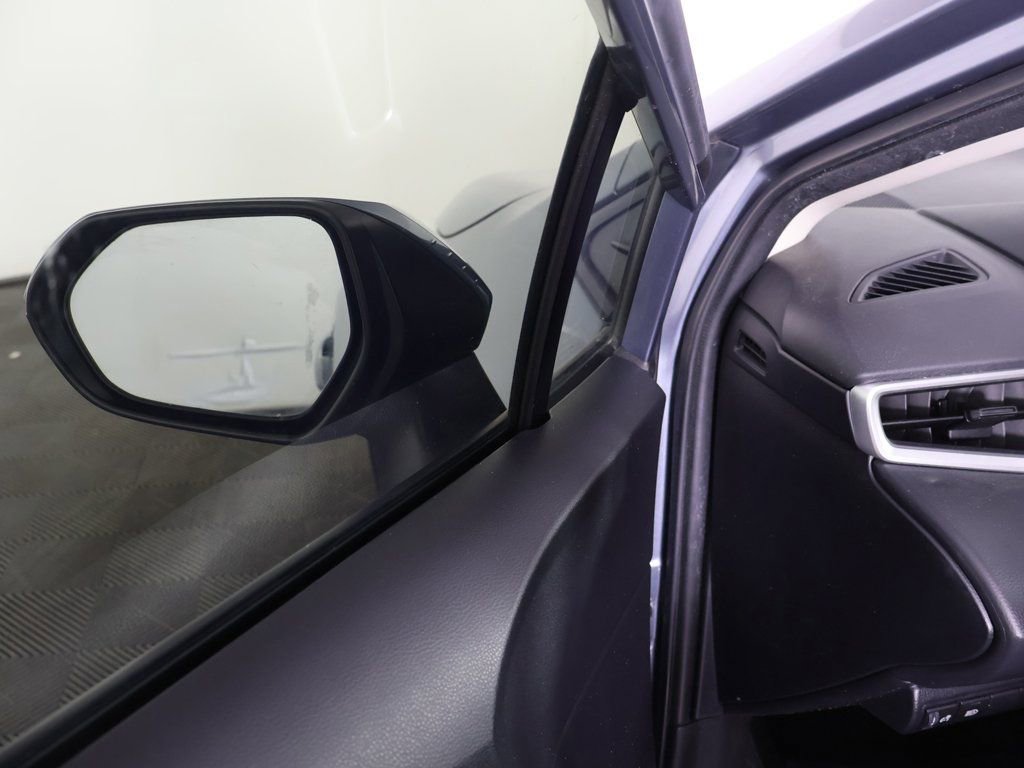 Used 2023 Toyota Corolla LE image 31