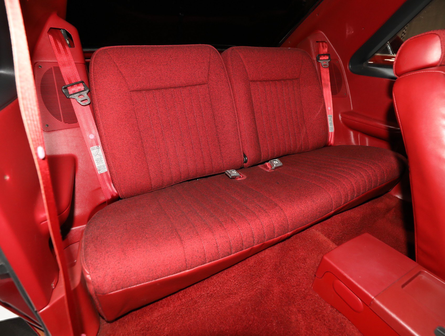 Used 1990 Ford Mustang GT RWD image 42