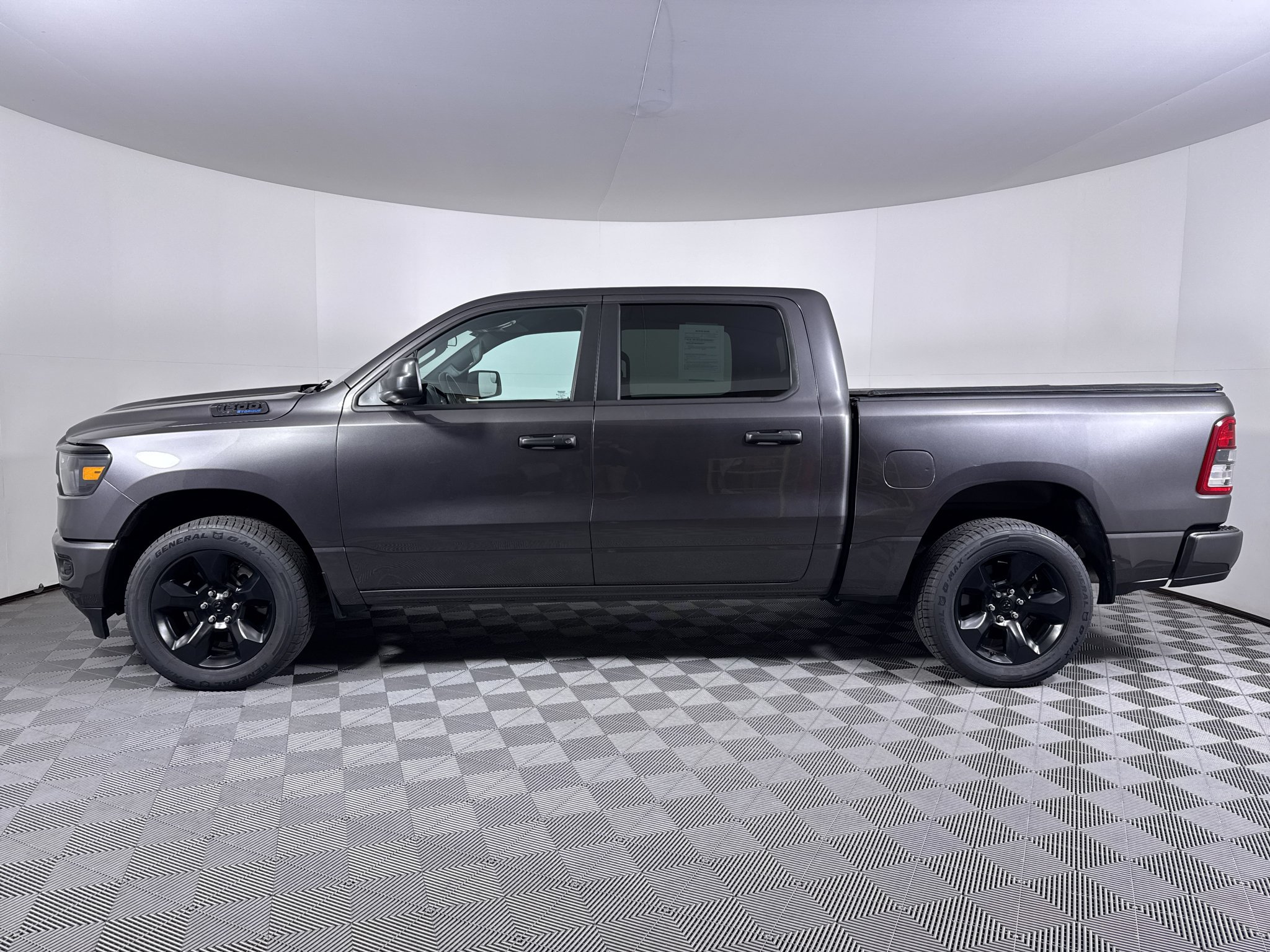 Used 2024 RAM 1500 Tradesman w/ Night Edition AWD/4WD image 16