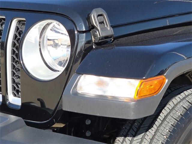 Used 2020 Jeep Gladiator Overland w/ Popular Equipment Package image 4