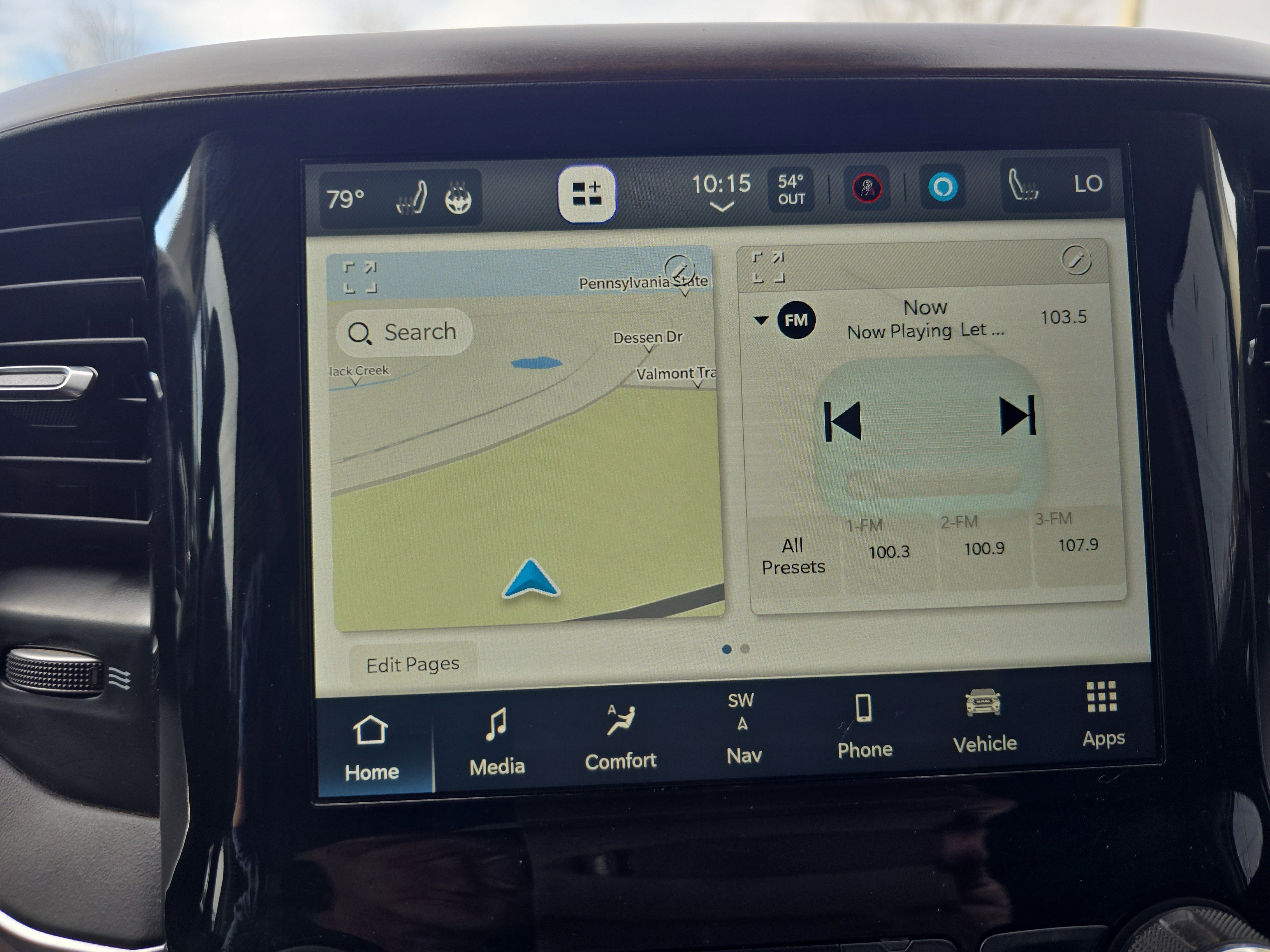 Used 2024 RAM 2500 Laramie w/ Safety Group image 32