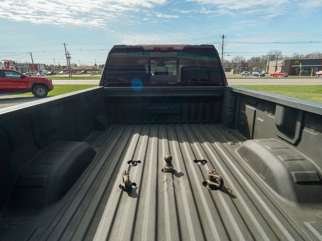 Used 2021 Chevrolet Silverado 3500 High Country image 10