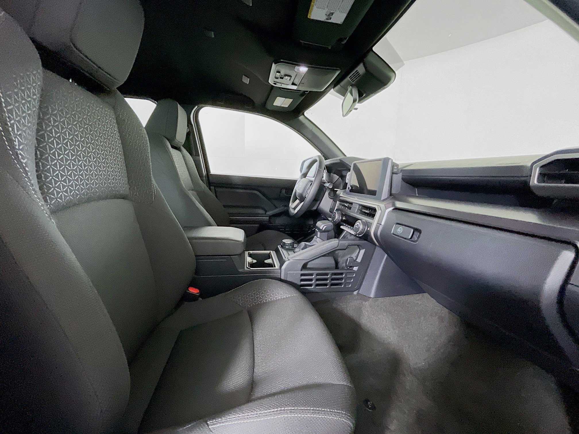 Used 2025 Toyota 4Runner SR5 image 30