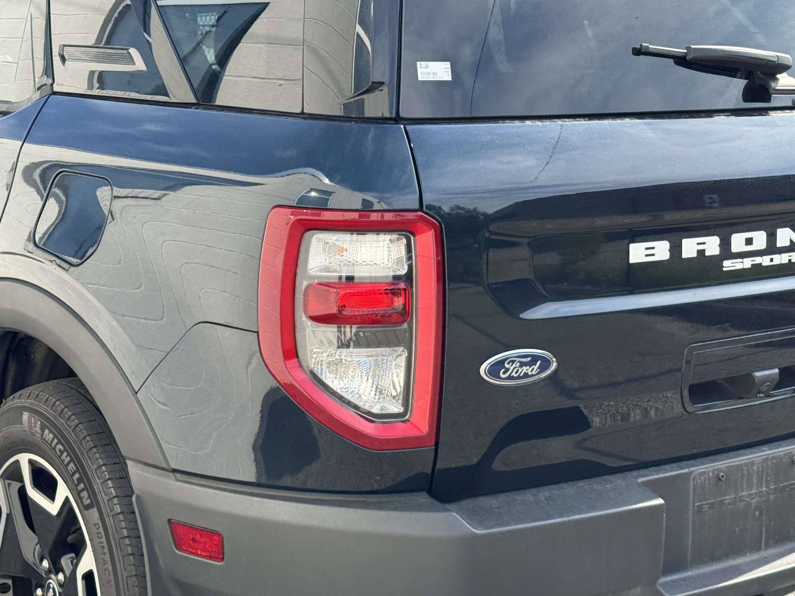 Used 2022 Ford Bronco Sport Outer Banks w/ Tech Package AWD/4WD image 9
