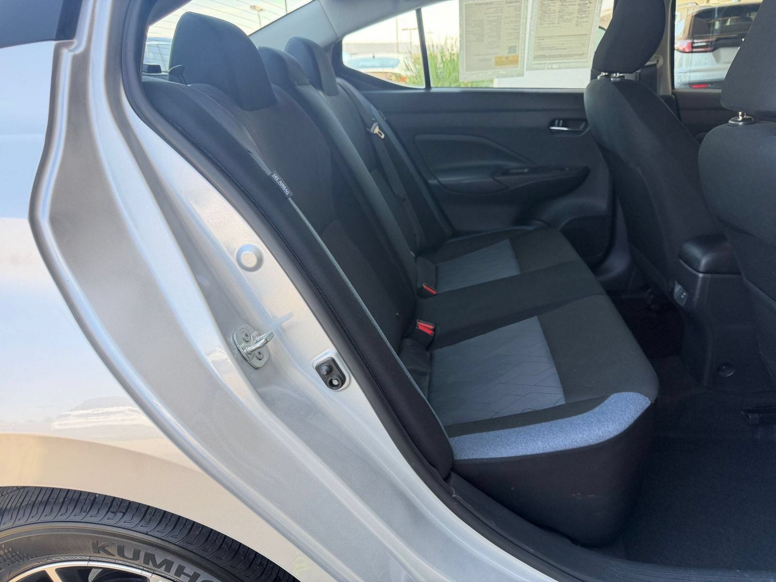 Used 2025 Nissan Versa SV FWD image 38