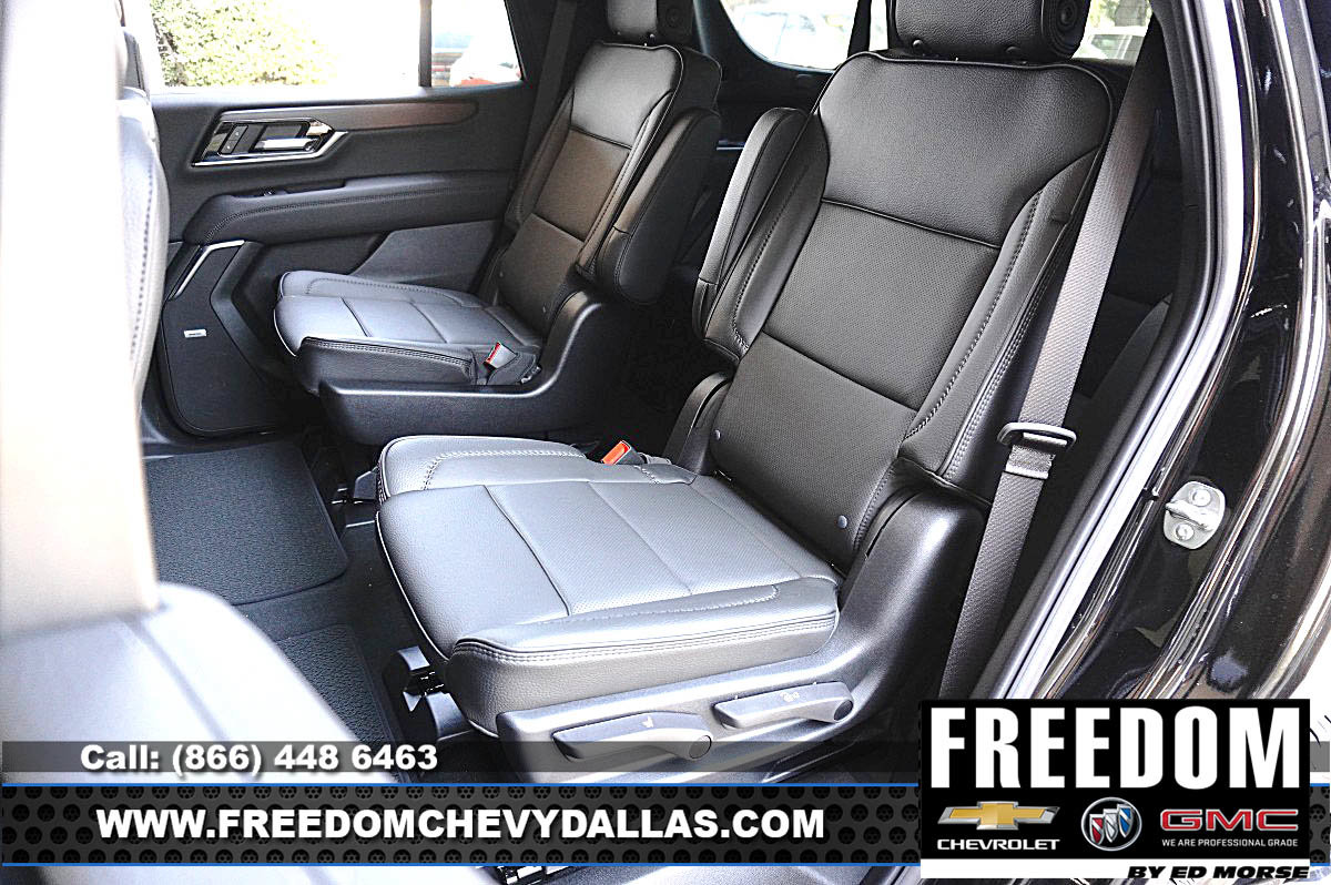 New 2026 GMC Yukon Denali w/ Sun & Power Step Package AWD/4WD image 14