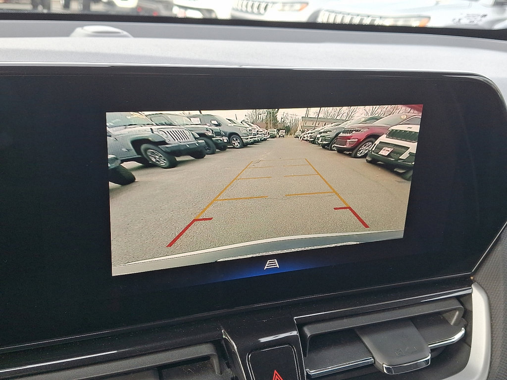 Used 2025 Chevrolet TrailBlazer LT image 27