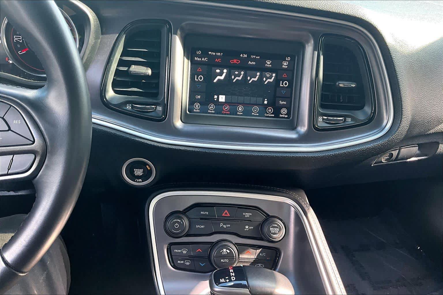 Used 2020 Dodge Challenger SXT w/ Driver Convenience Group RWD image 34