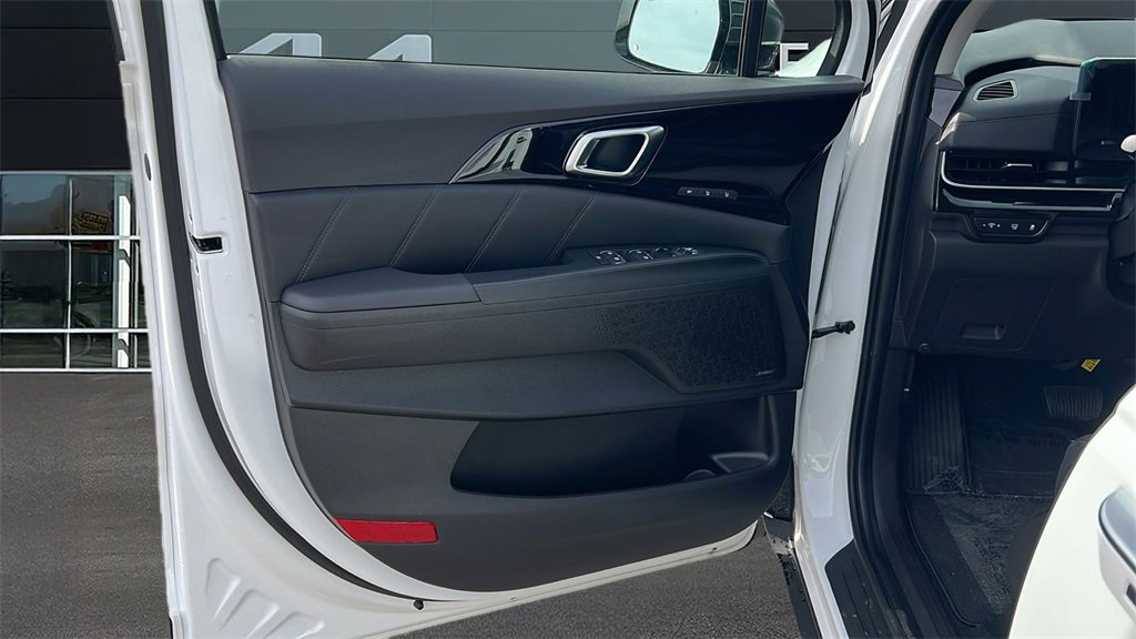 New 2026 Kia Carnival SX Prestige image 11