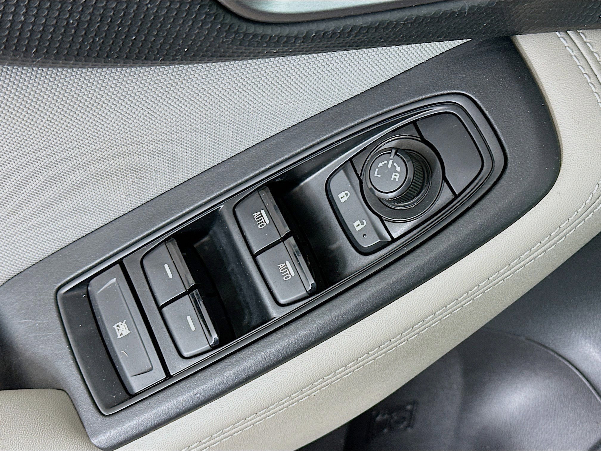 Used 2022 Subaru Forester Premium image 15