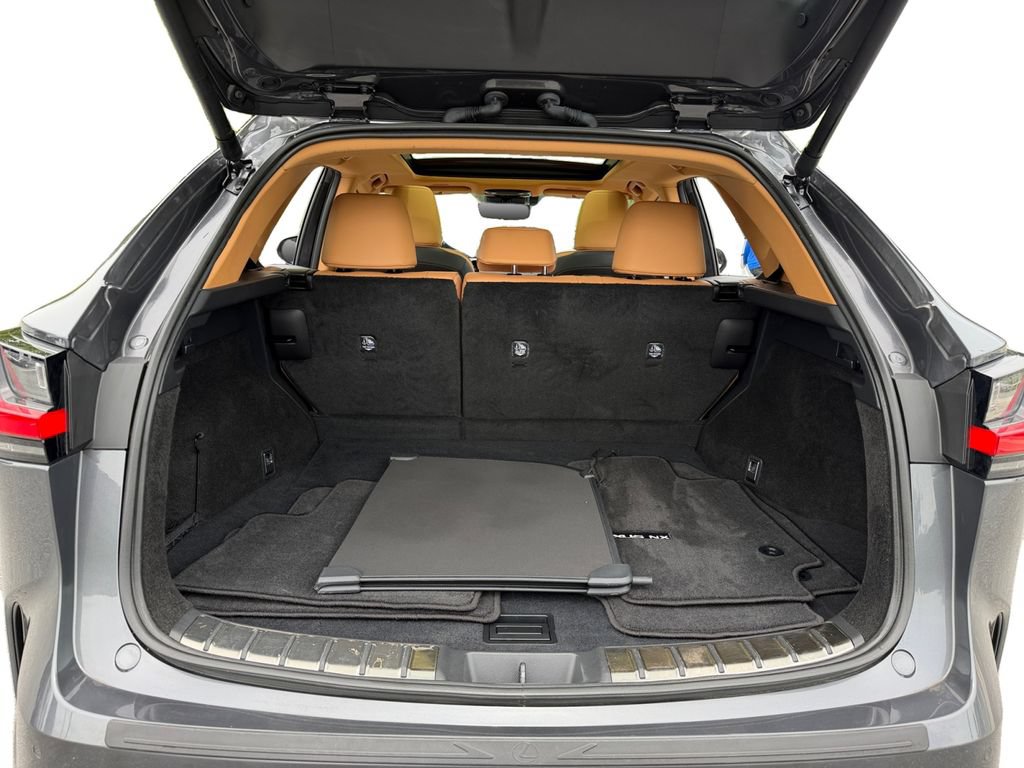 Certified 2025 Lexus NX 350 AWD w/ Rear Seat Package image 11