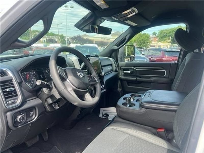Used 2026 RAM 2500 Big Horn AWD/4WD image 8