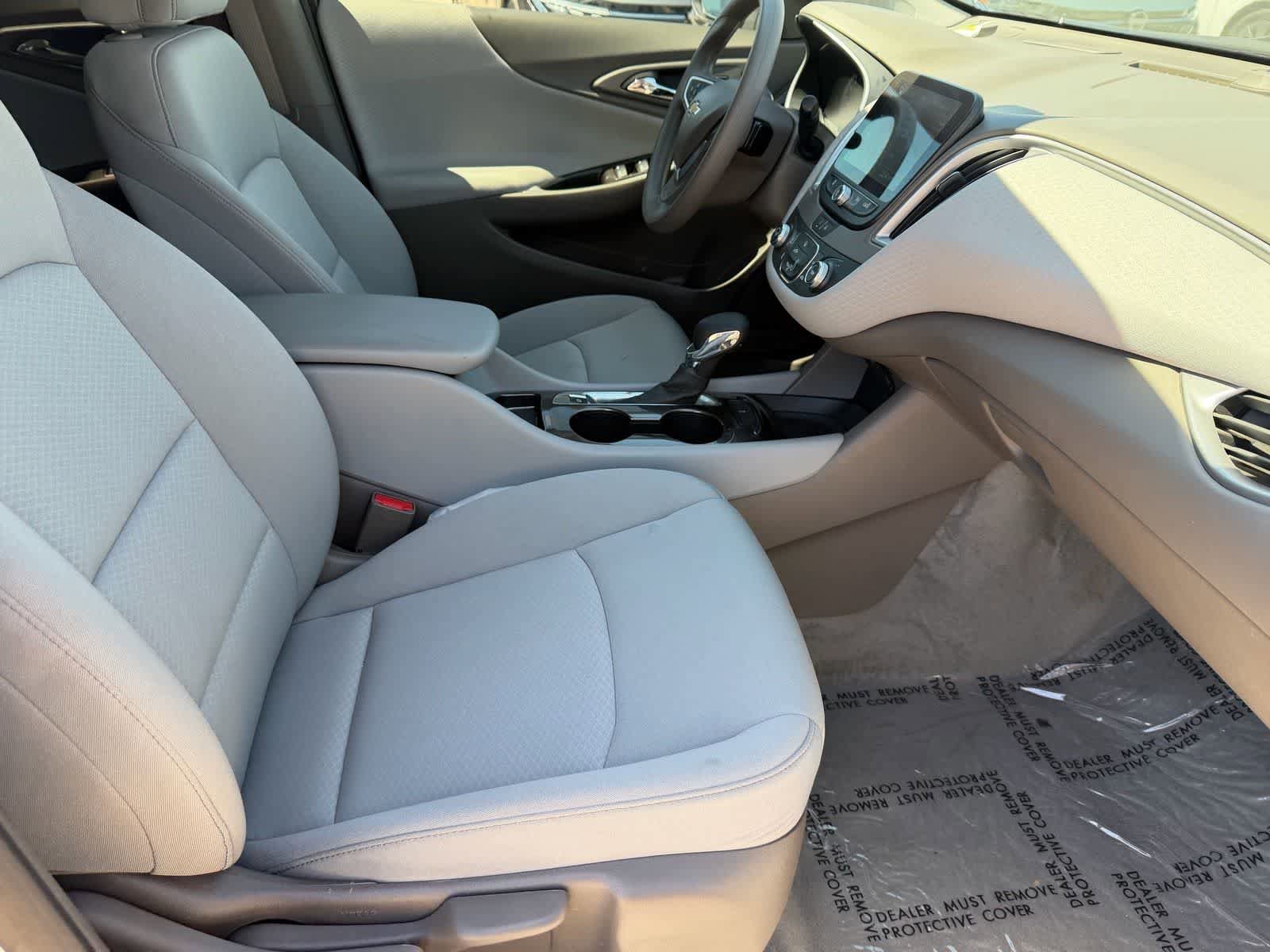 Used 2025 Chevrolet Malibu LS FWD image 12