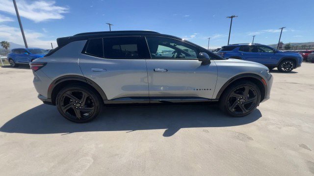 Used 2024 Chevrolet Equinox EV RS image 9