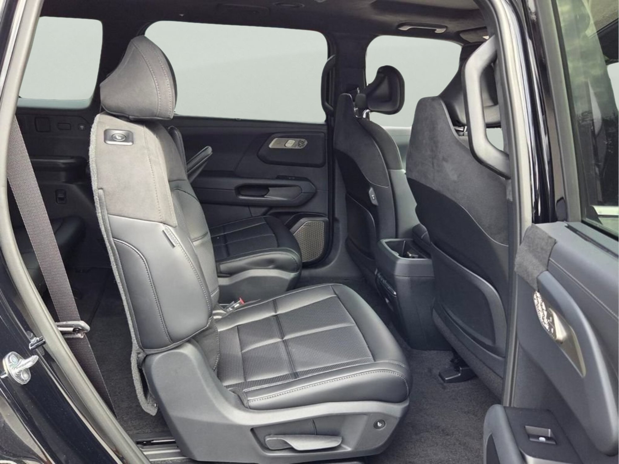 New 2027 Kia Telluride SX Prestige w/ Towing Package AWD/4WD image 14