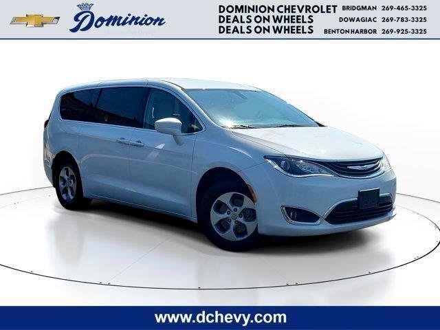 Used 2018 Chrysler Pacifica Touring Plus
