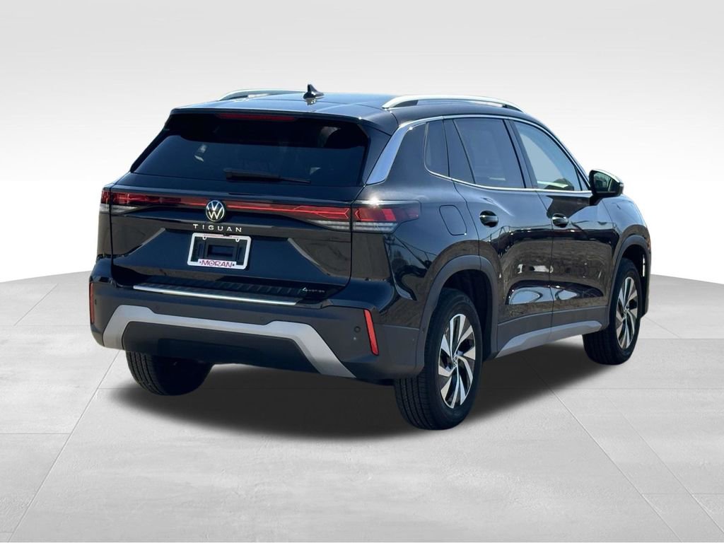 New 2025 Volkswagen Tiguan S image 5