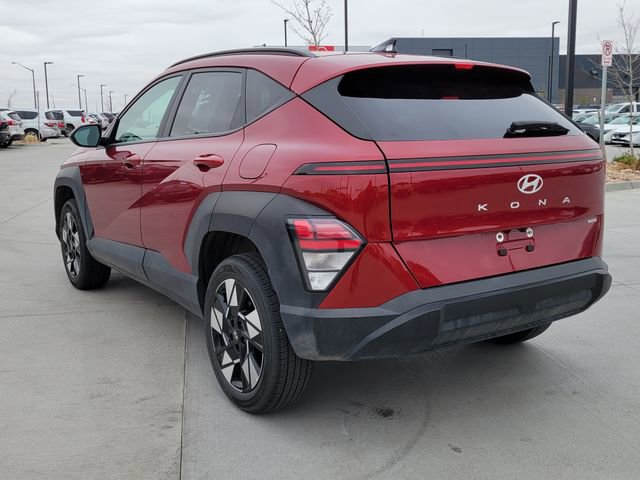 Used 2025 Hyundai Kona SEL image 3