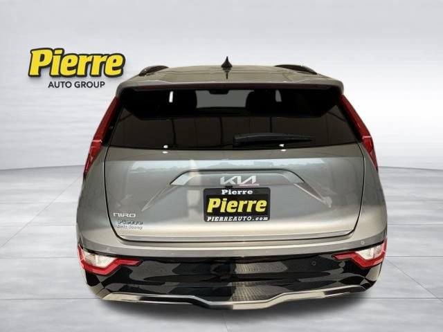 Used 2025 Kia Niro Wind w/ Wind Preserve Package FWD image 3