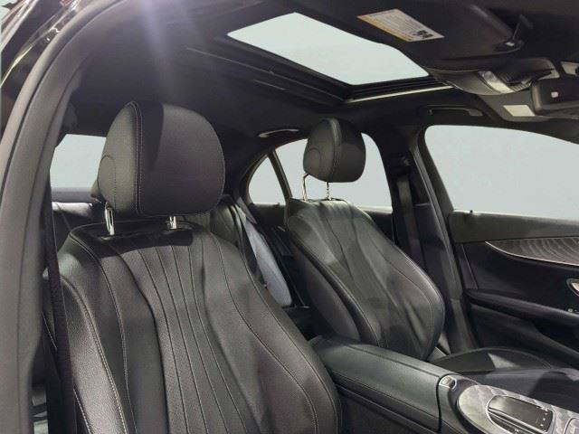 Used 2021 Mercedes-Benz E 350 4MATIC Sedan image 44