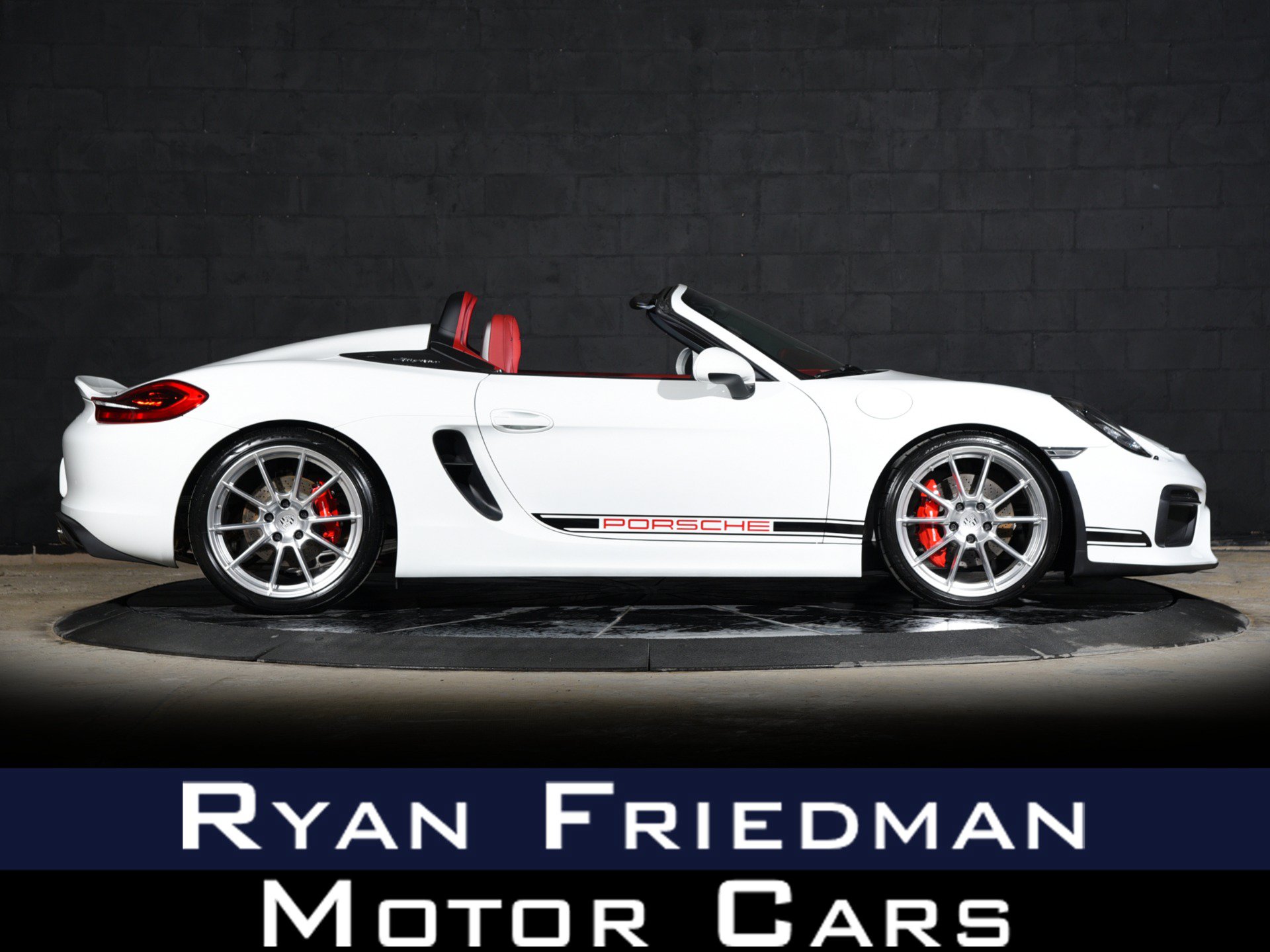 Used 2016 Porsche Boxster Spyder RWD image 1