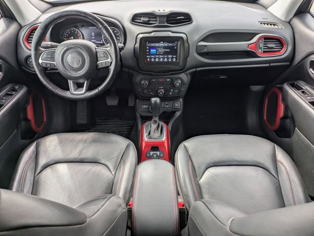 Used 2019 Jeep Renegade Trailhawk AWD/4WD image 14