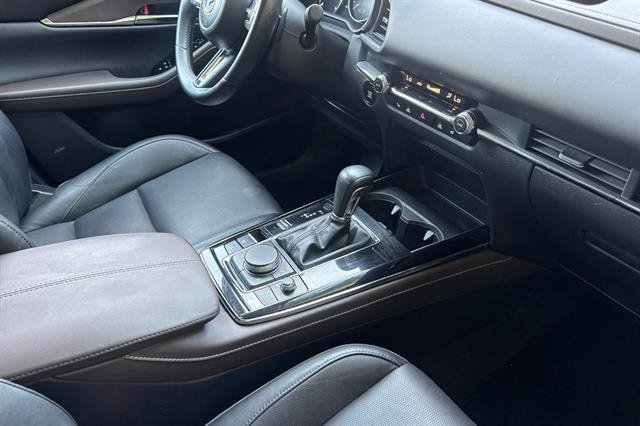 Used 2023 MAZDA CX-30 AWD 2.5 S w/ Premium Package image 17