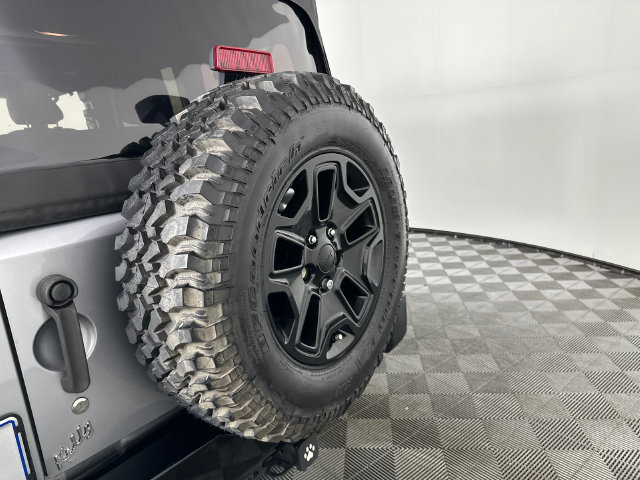 Used 2015 Jeep Wrangler Unlimited Sport AWD/4WD image 31
