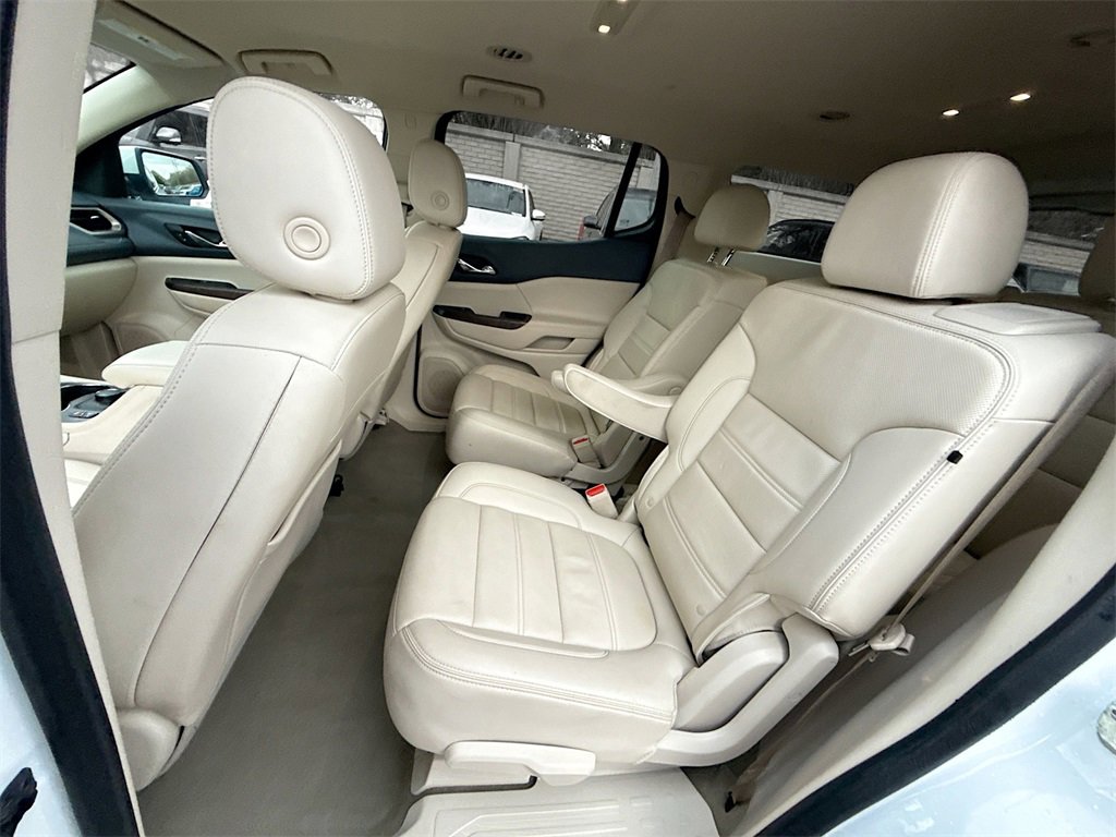 Used 2023 GMC Acadia Denali image 27