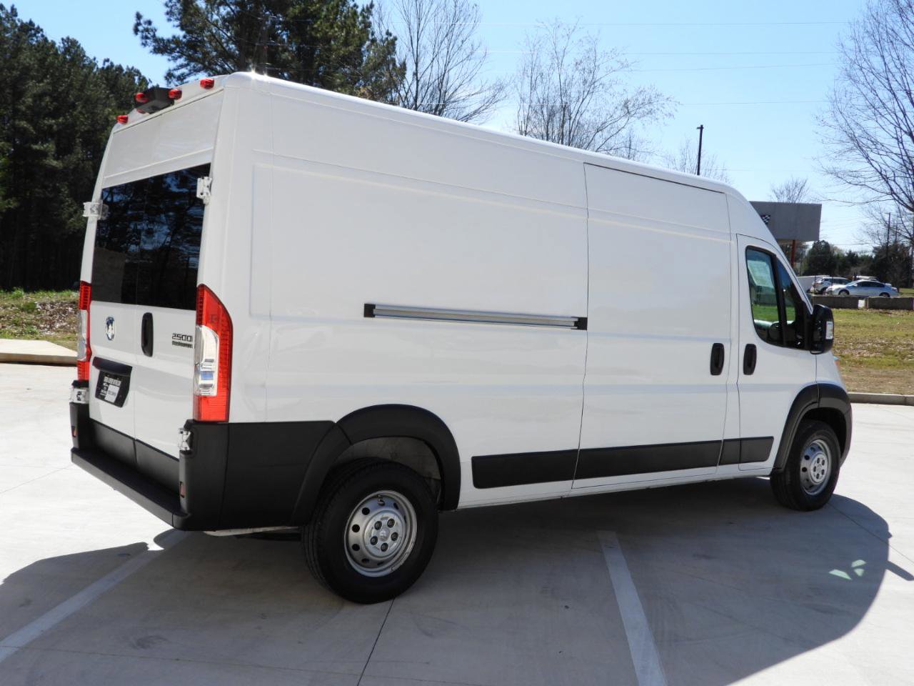 Used 2024 RAM ProMaster 2500 w/ Convenience Group FWD image 34