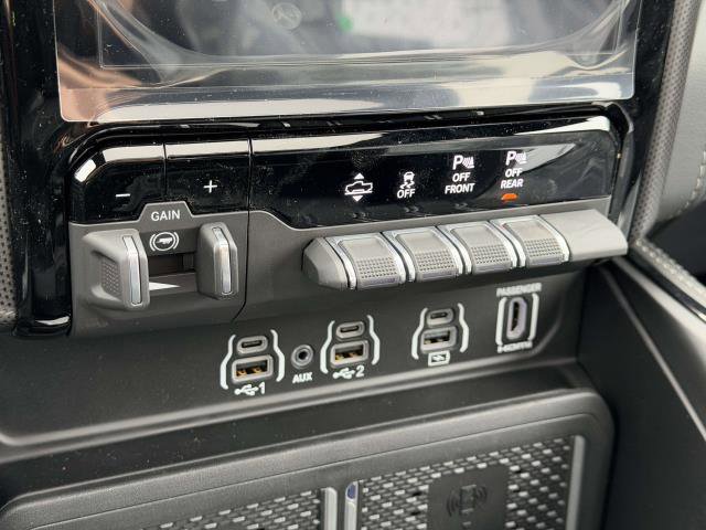 New 2026 RAM 1500 Limited w/ Night Edition AWD/4WD image 18