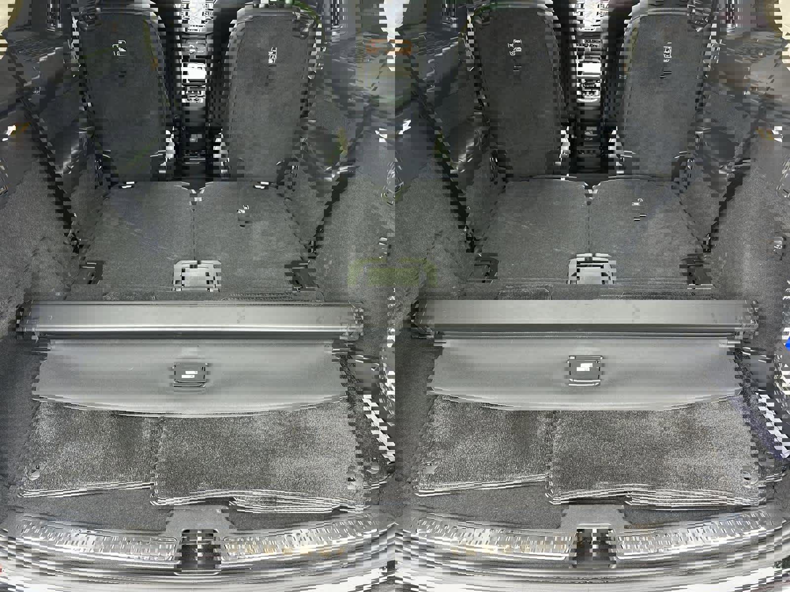 Used 2025 Volvo XC90 B6 Plus w/ Protection Package Premier image 19