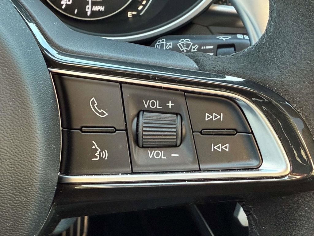 Used 2023 Alfa Romeo Stelvio Quadrifoglio w/ Active Assist Plus Package image 21