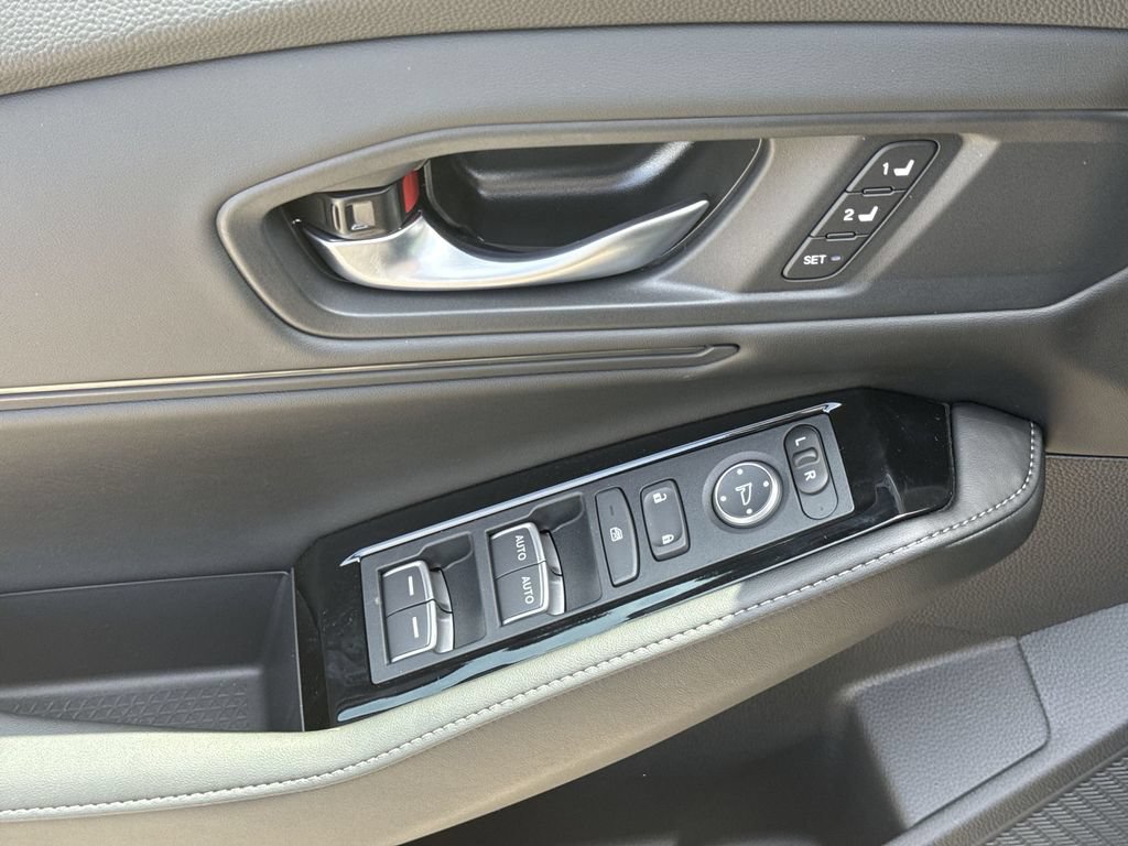 New 2026 Honda Accord Touring image 15