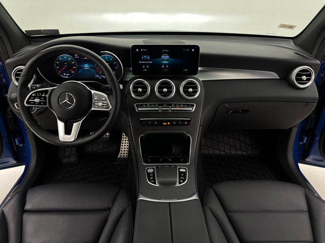 Used 2022 Mercedes-Benz GLC 300 4MATIC image 21