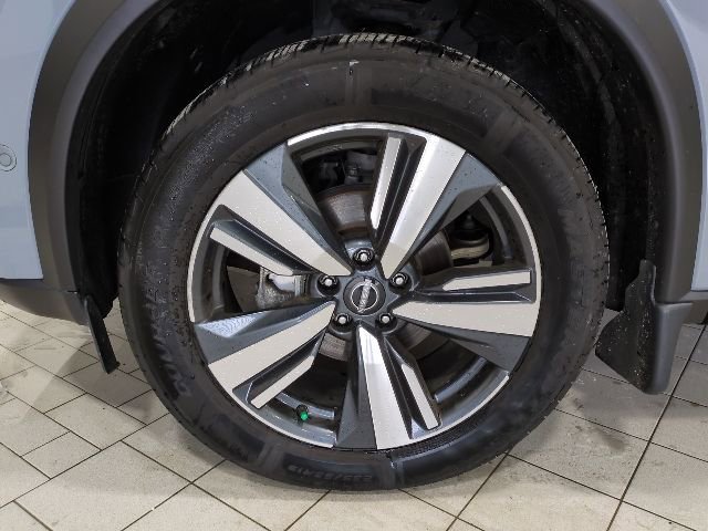 Used 2023 Nissan Rogue Platinum w/ Platinum Premium Package image 20