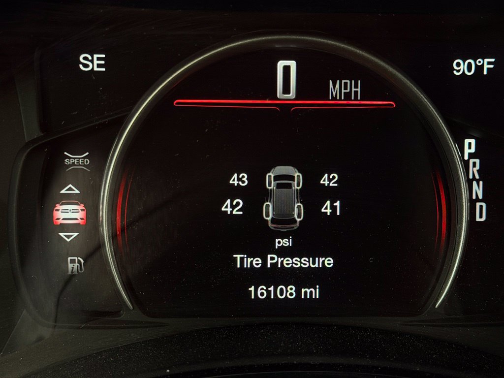 Used 2025 Dodge Durango GT w/ Blacktop Package RWD image 14