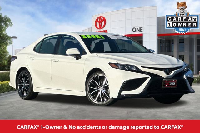Certified 2023 Toyota Camry SE image 2