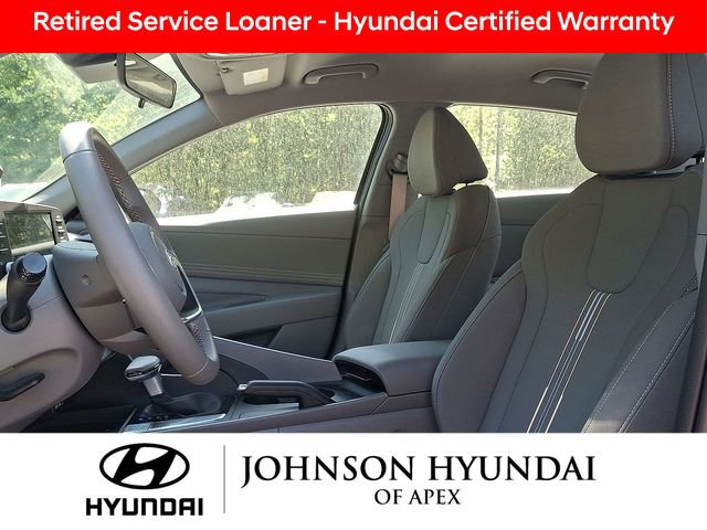 Certified 2025 Hyundai Elantra Sport image 12