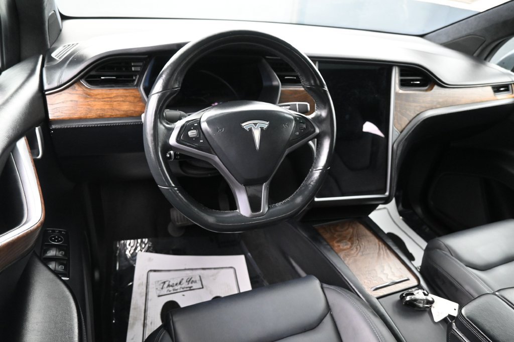 Used 2021 Tesla Model X Long Range AWD/4WD image 24