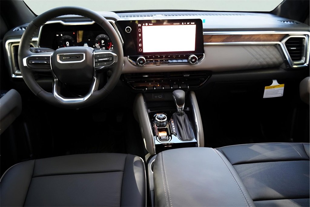 New 2026 GMC Canyon Denali image 28