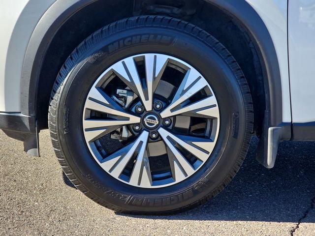 Used 2021 Nissan Rogue SV AWD/4WD image 18