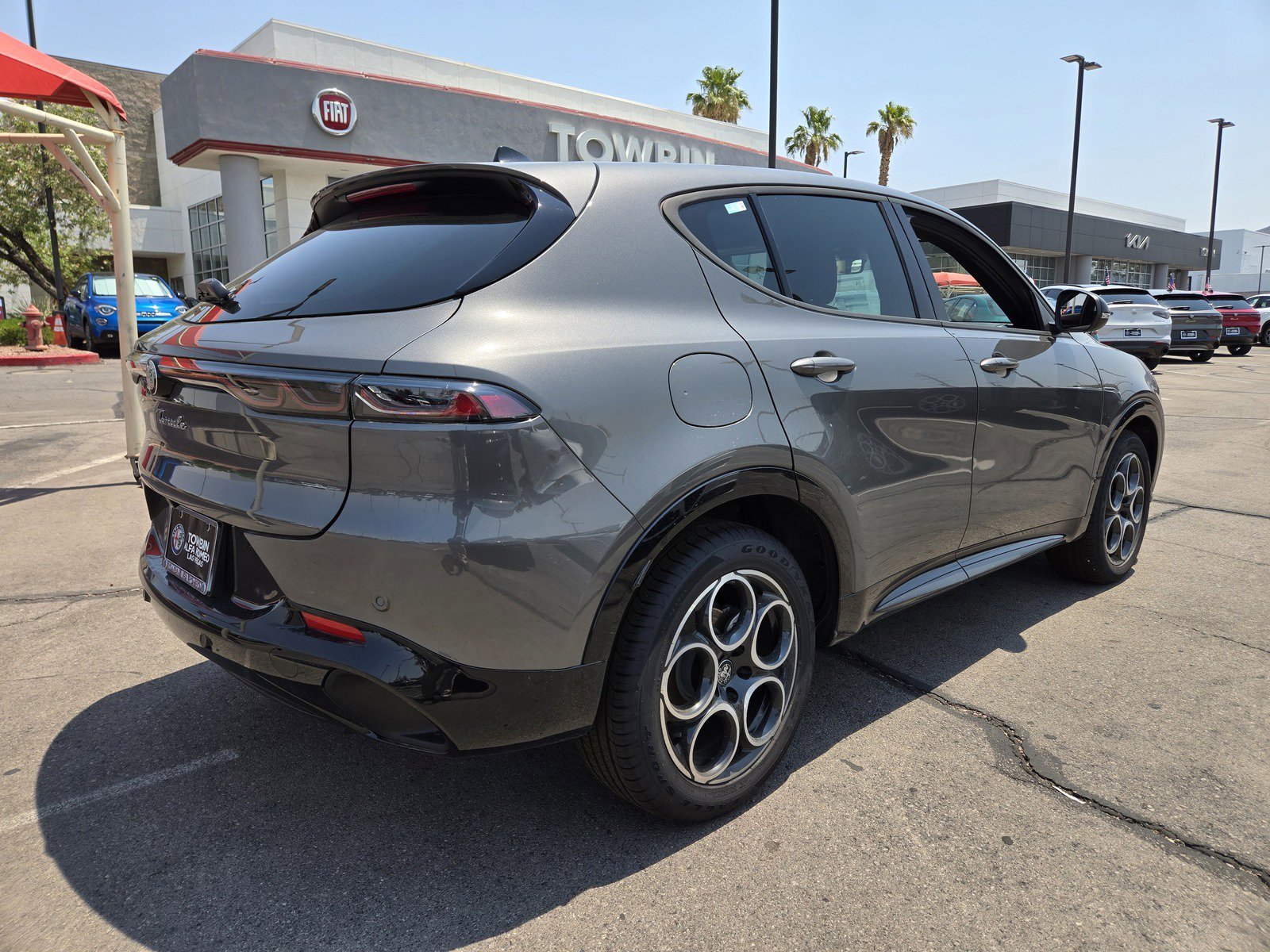 New 2025 Alfa Romeo Tonale image 3