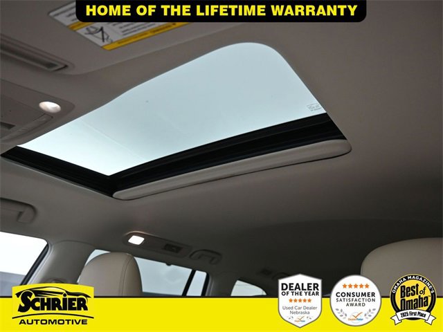 Used 2024 Nissan Armada Platinum w/ Captain's Chairs Package image 29