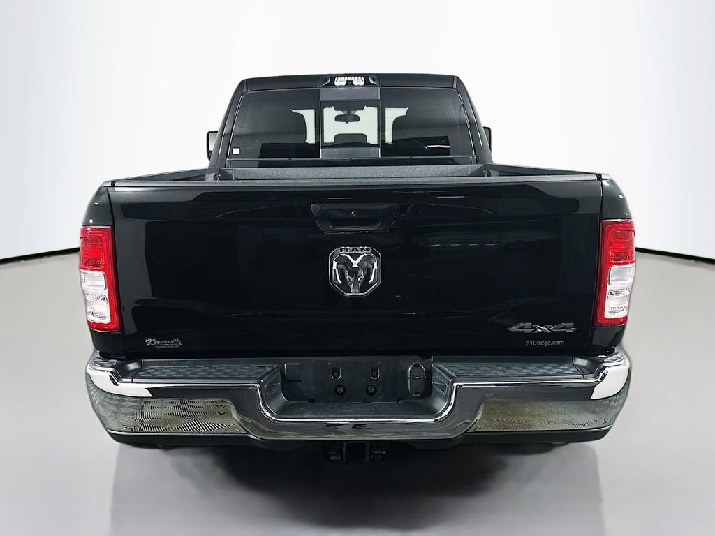 Used 2024 RAM 3500 Tradesman w/ Chrome Appearance Group image 6