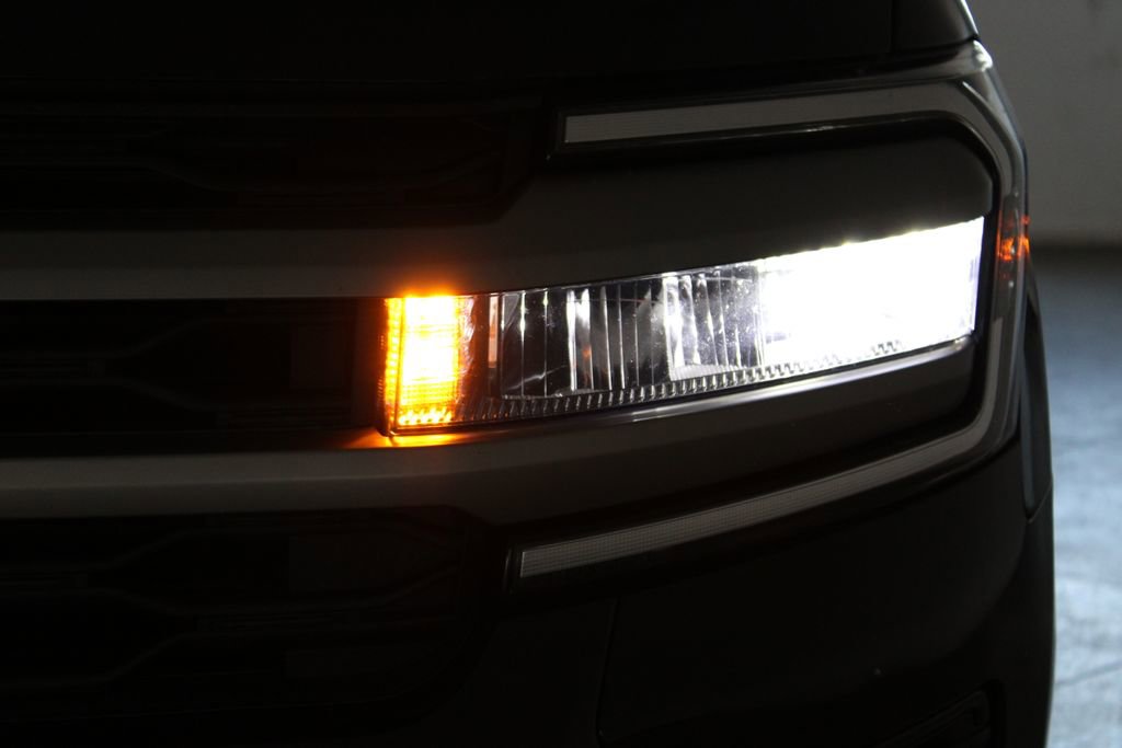 Used 2024 Ford Expedition Max XLT image 58